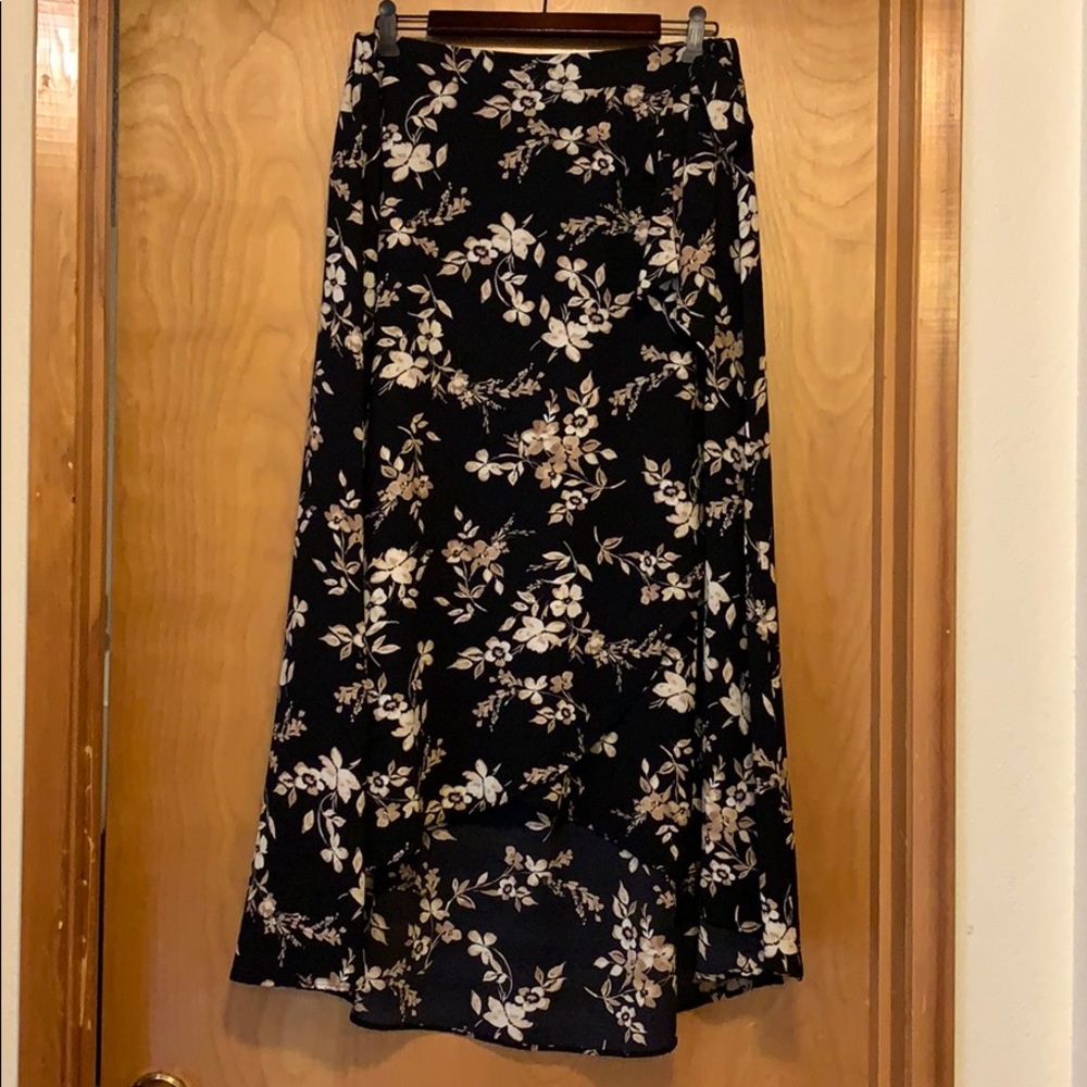 Downing Studio Skirt